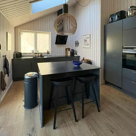 Cozy New Vacation Near The Water *